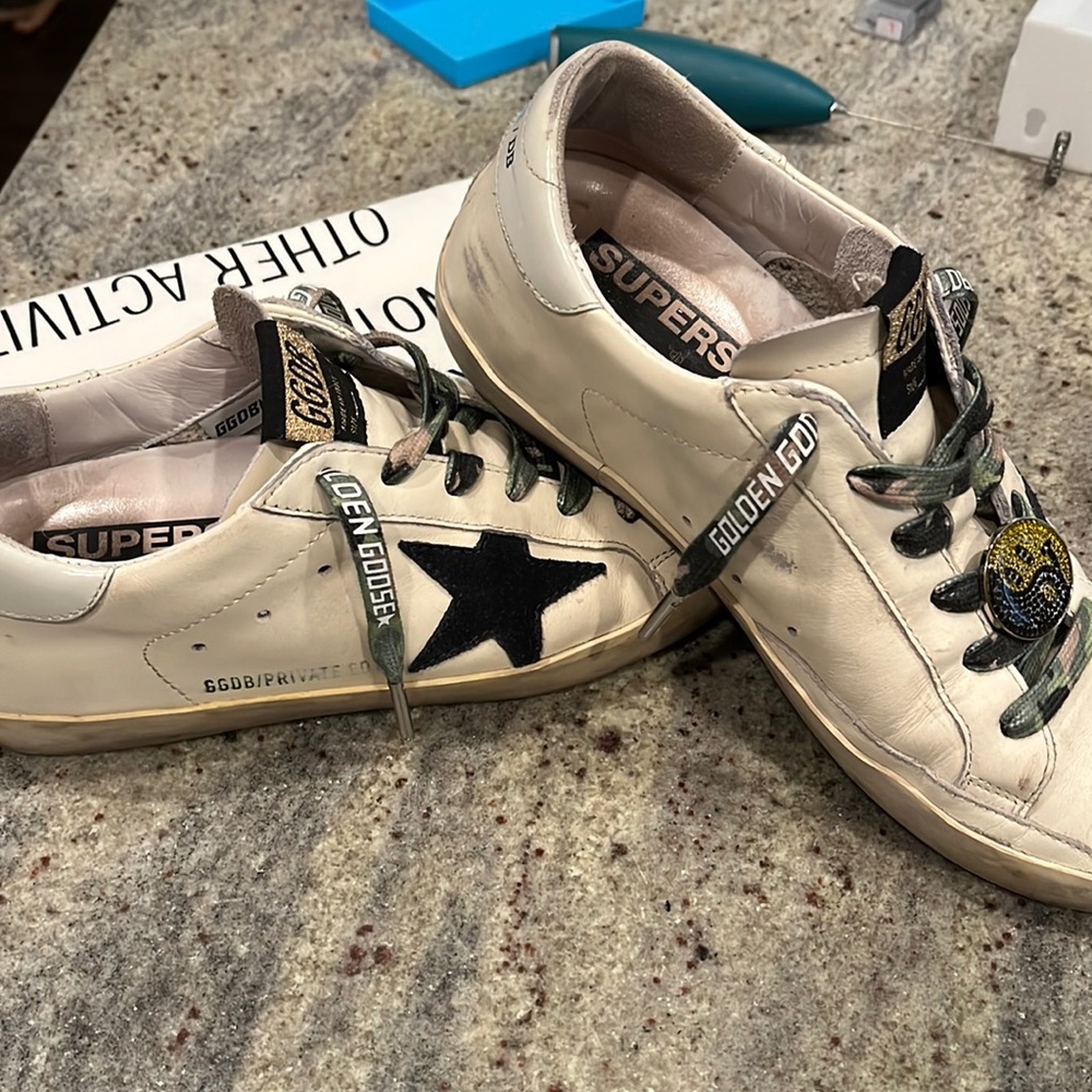 Golden Goose Superstars